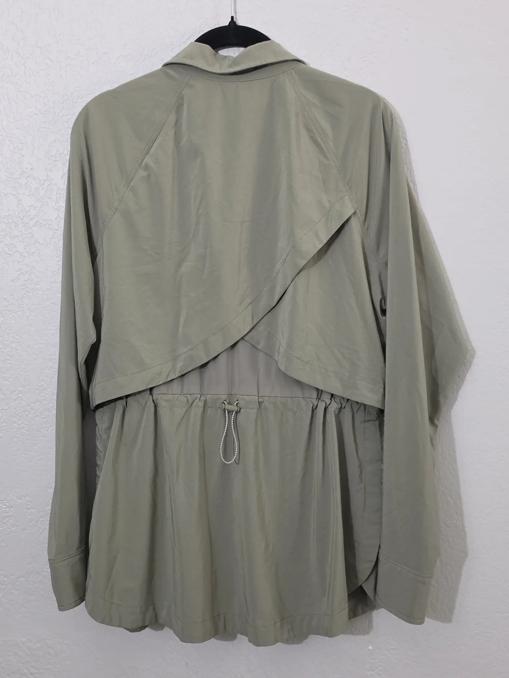 Athleta Northstar Shirt Snap Button Olive Green Lightweight Drawstring Women Med - Picture 11 of 11